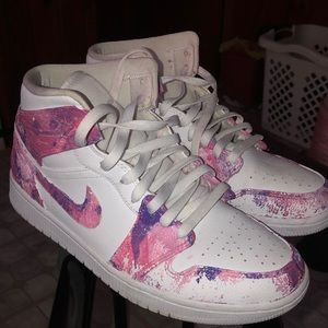 Air Jordan 1 White Mids